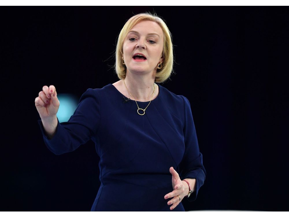 Liz Truss Considers Cutting VAT to 15% to Ease UK Crisis: Telegraph
